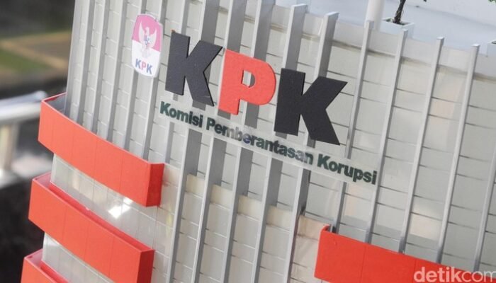 Kena OTT KPK, Gubernur Riau Akan Dibawa ke Jakarta Besok – Update 3