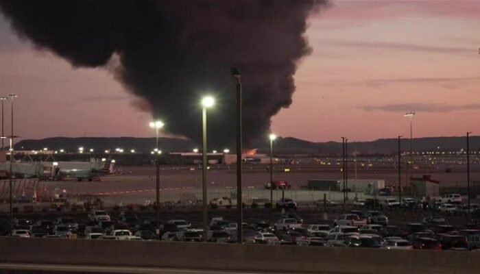 Tragedi Pesawat Kargo UPS di Kentucky: 3 Tewas, 11 Luka Berat