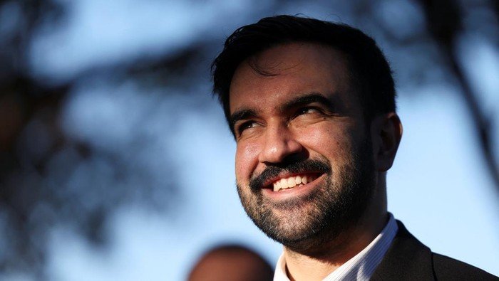 Zohran Mamdani, Wali Kota Muslim Pertama New York: Menyapu Tradisi Kekuasaan