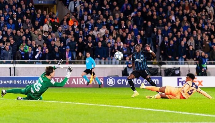 “Club Brugge Ungguli Barcelona 2-1 di Babak Pertama: Tim Underdog yang Menyebabkan Kejutan Besar!”