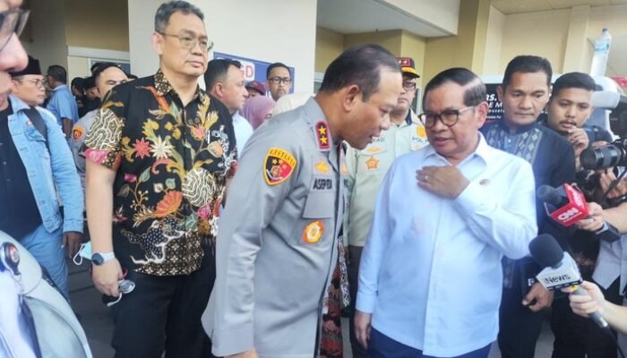 “Pramono Pastikan Pemprov DKI Tanggung Biaya Pengobatan Korban Ledakan SMAN 72, Warga Bersorak!”