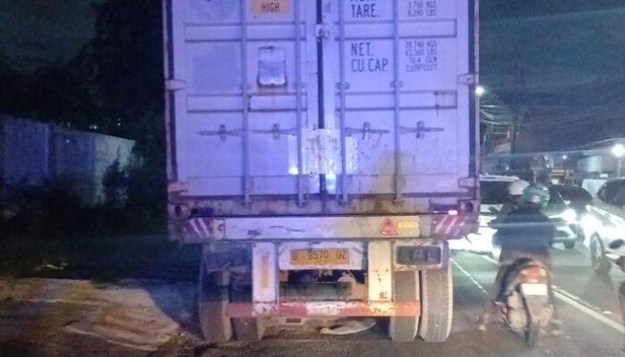 Tragedi Mengerikan! Bocah 3 Tahun Tewas Terlindas Truk di Tangsel, Pemangku Wajib Bertanggungjawab