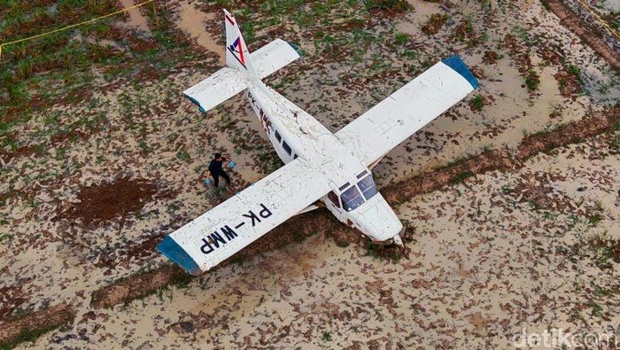 Tragedi di Langit Karawang: Pilot Cerita Jatuh saat Mesin Pesawat Kerusakan di 5.500 Kaki
