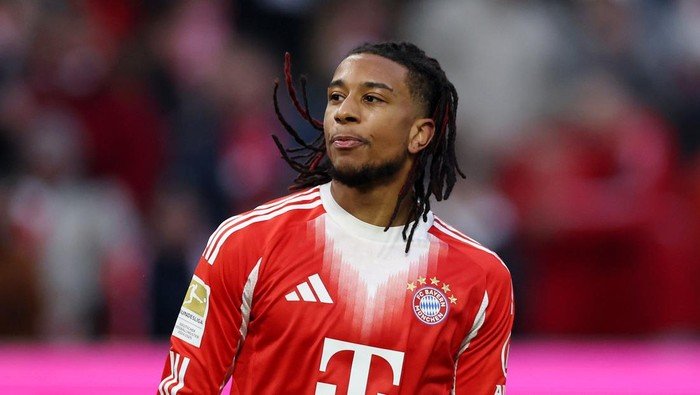 Michael Olise Menawan: 2 Gol, 3 Assist, dan Bom 6-2 Bayern vs Freiburg!