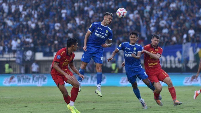 **Head to Head Persib vs Persija: 5 Laga Terakhir, Mana yang Lebih Kuat?**