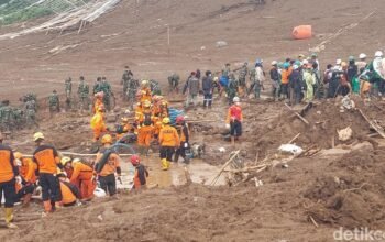 Tim SAR Berhasil Evakuasi 47 Jenazah, 30 Sudah Diidentifikasi di Cisarua