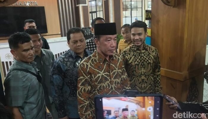 Jokowi Diperiksa 2,5 Jam di Polresta Solo: Ijazah Palsu Menyebut Namanya
