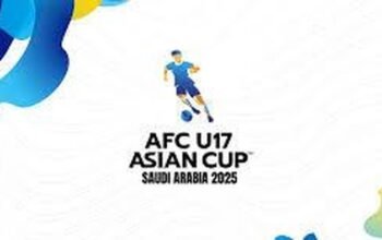 Simon Tahamata: “Timnas U-17 Wajib Gambarkan Masa Depan Sepak Bola Indonesia Di Piala Asia”