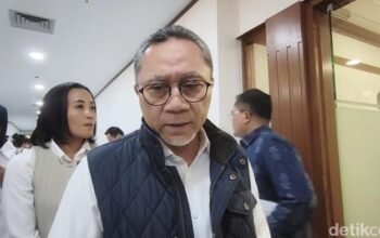 **Menko Zulhas Sosialisasikan Menu MBG untuk Siswa Muslim di Ramadan: Kurma dan Roti Gratis**