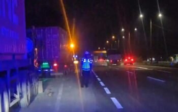 Kejutan dari Polantas! “Perintah Kakorlantas Polri” Guncang Operasi Truk di Tol Nasional