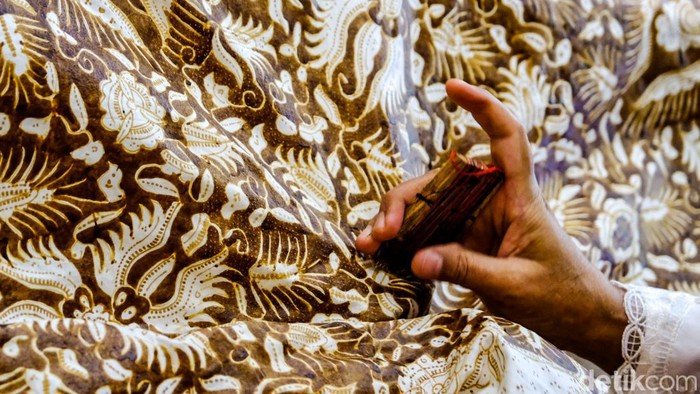 **Fakta-fakta Ditangkapnya Pencuri Batik Tulis Rp 1,3 Miliar: Kasus Pencurian di JCC Senayan yang Mengejutkan**