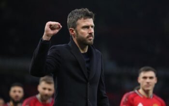 **Liga Champions dalam Jangkauan, MU Enggan Jemawa: Performa Menjanjikan di Bawah Carrick**