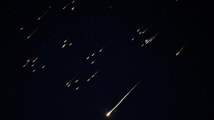 Iran Balas Serangan Israel dengan Ratusan Rudal dan Drone, Timbulnya Ketegangan Baru di Timur Tengah