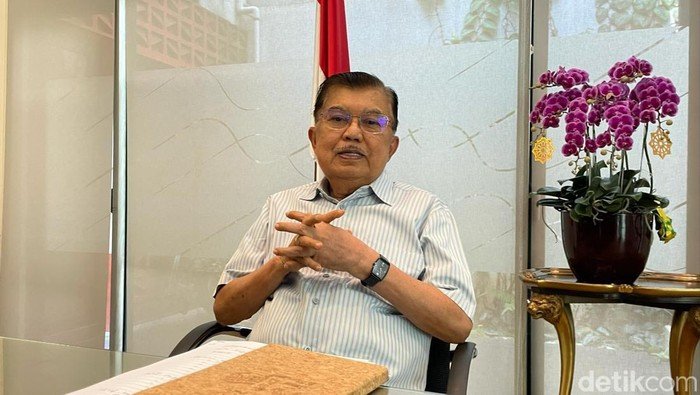 **JK: Indonesia Wajib Berpihak pada Iran di Tengah Konflik Global!**