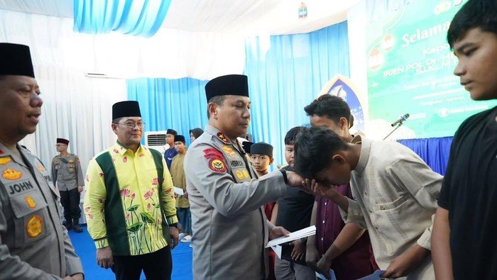 Kapolda Riau Safari Ramadan: Solidaritas dan Kebersamaan dalam Bulan Suci
