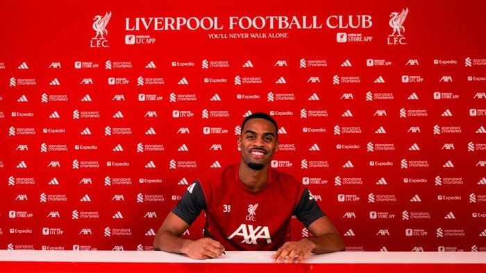 Gravenberch Resmi Teken Kontrak Baru di Liverpool: Perpanjangan Menjanjikan untuk The Reds