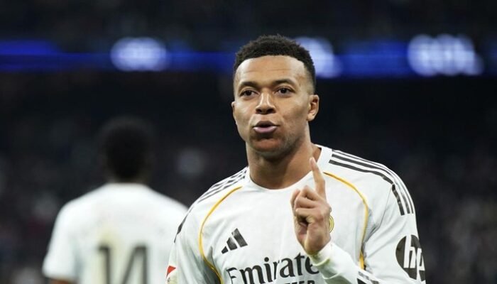 Inikah Sosok Pacar Baru Mbappe? Masa Depan Pemain Bintang Terancam!