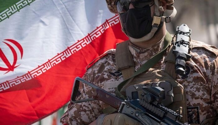 Iran menangkap 20 orang diduga mata-mata Israel di tengah permusuhan Timur Tengah