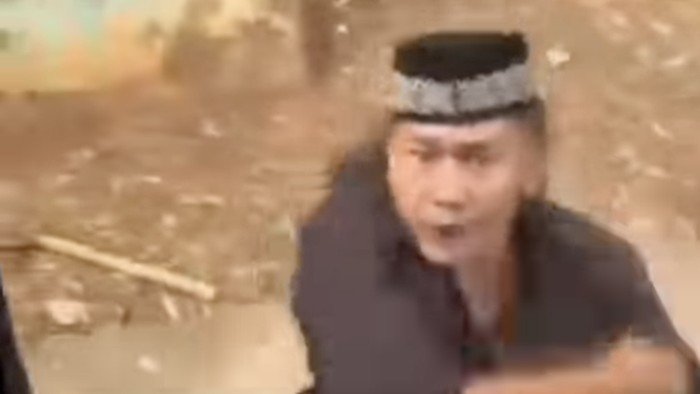 Dimediasi Polisi, Pria Tendang Bus TransJ di Sawangan Saling Memaafkan: Cerita Perdamaian yang Mengejutkan