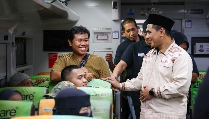 Gus Yasin Tutup Mudik Gratis Jateng, Ratusan Pemudik Diberangkatkan dengan Bantuan Penuh!