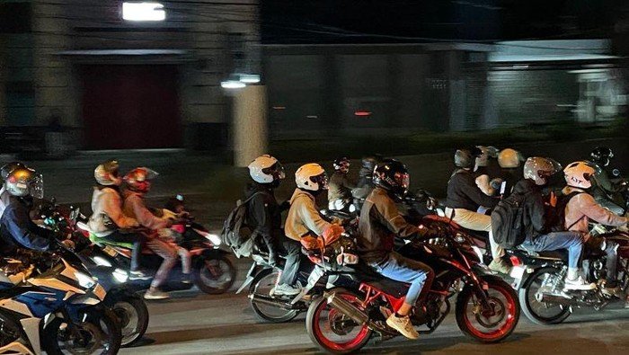 Malam Ini, Pemudik Jakarta Dukung Padati Pantura Cirebon, Menunggu Apa Pemerintah?
