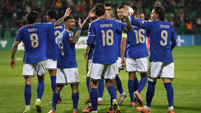 Perseteruan Berat di Play-off Piala Dunia 2026: Irlandia Utara Siap Goyangkan Italia!