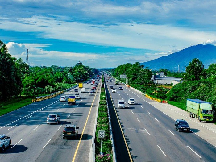 Mudik Lebaran, 1,1 Juta Kendaraan Telah Keluar Jakarta - Update 1