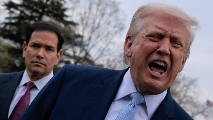 Trump Ultimatum Iran: Buka Selat Hormuz dalam 48 Jam atau Listrik Padam!