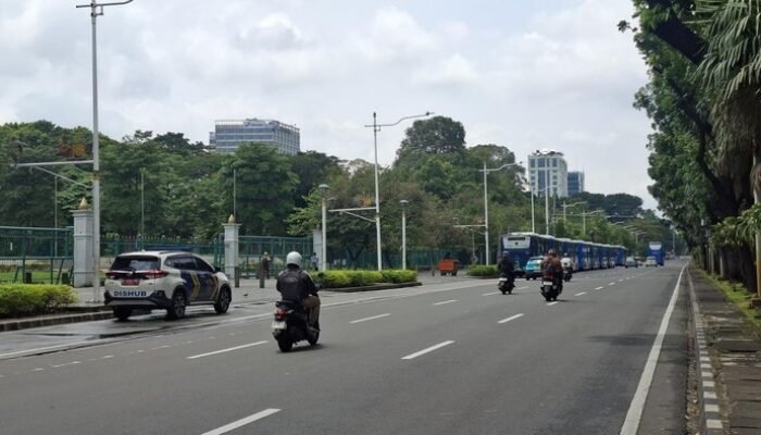 “Parkir Liar di Monas Dihentikan, Dishub Aksi Tegas!”