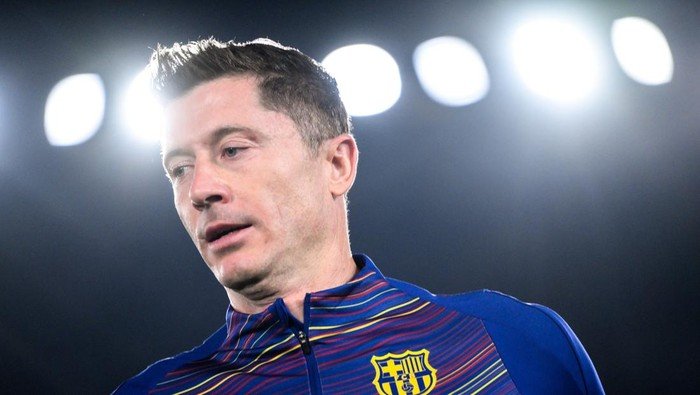 Lewandowski Tak Lagi Ambil Penalti Barca karena Konflik dengan Pelatih!
