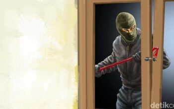 **”Curi Dompet di Bagasi Motor Tetangga, Pria di Jaktim Ditangkap: Reaksi Masyarakat Penuh Kecewa!”**