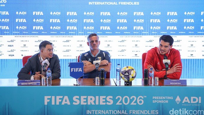 John Herdman Mau Bek-bek Timnas Lebih Ganas, Target Tunggal Trophy Piala Dunia?